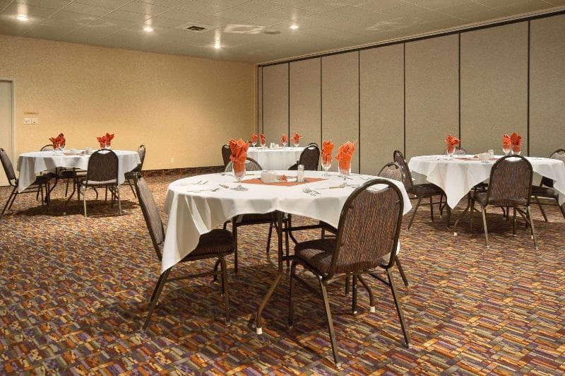 Ramada by Wyndham Sterling photo 1