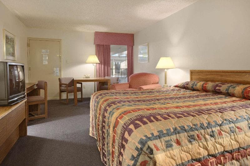 Ramada by Wyndham Sterling 2
