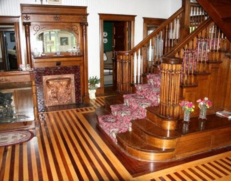 The Historic Mansion House Inn 4