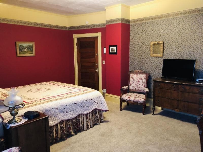 The Historic Mansion House Inn 3