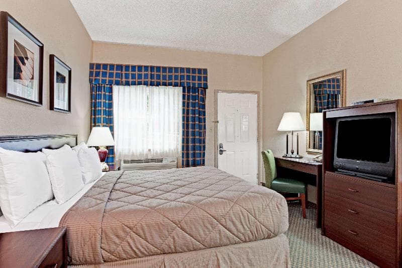 Days Inn By Wyndham Federal Way 2