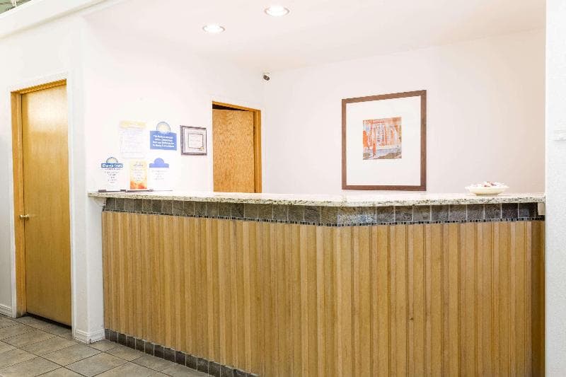 Days Inn By Wyndham Kimball 5