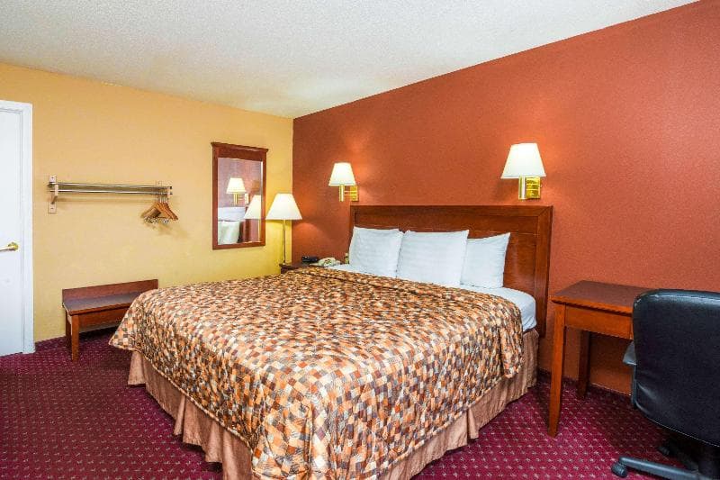 Days Inn by Wyndham St. Robert Waynesville/Ft. Leonard Wood 3