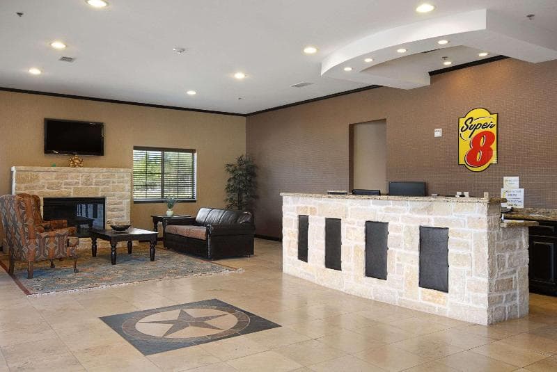 Super 8 By Wyndham Stephenville 3