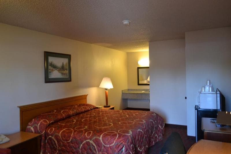 Skyway Inn - Seatac 2