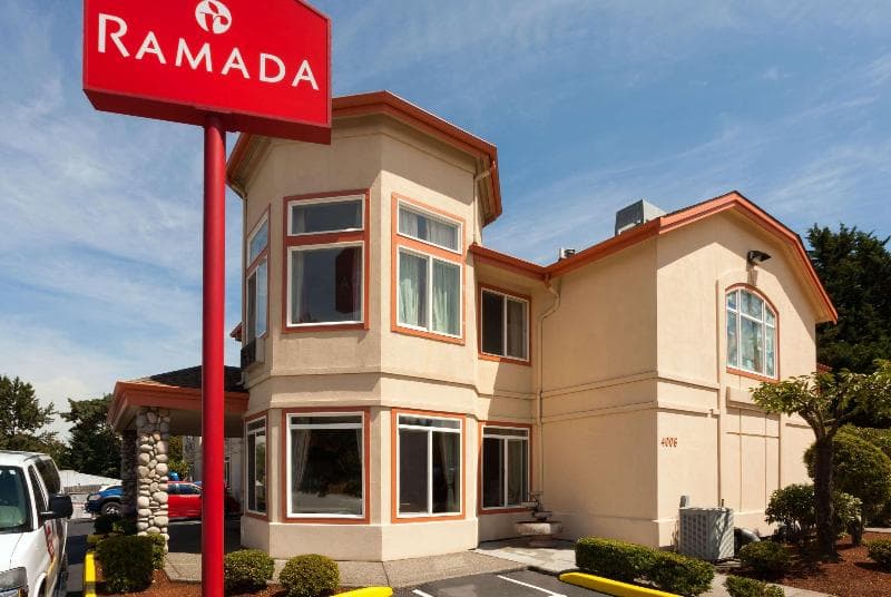 Ramada By Wyndham Seatac Airport North photo 1