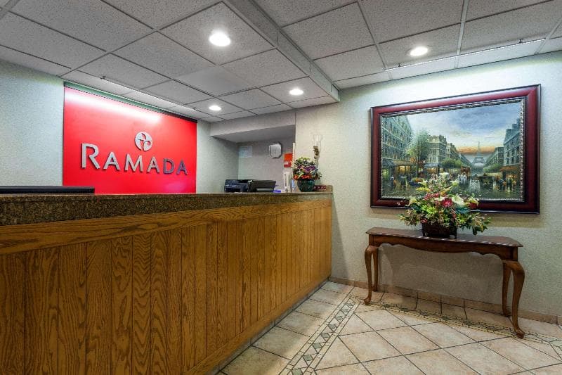 Ramada By Wyndham Seatac Airport North 3