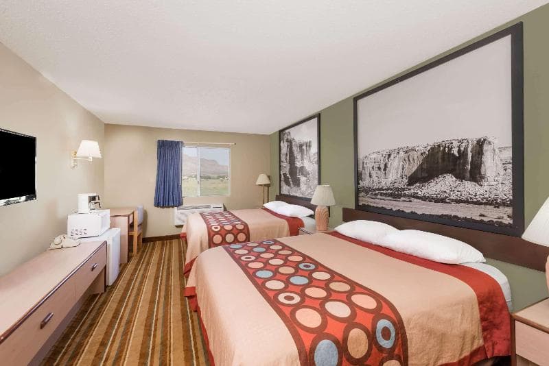 Super 8 By Wyndham Socorro 2