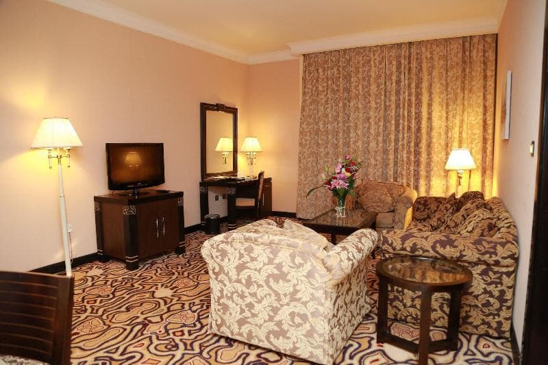 Sharjah Palace Hotel 4