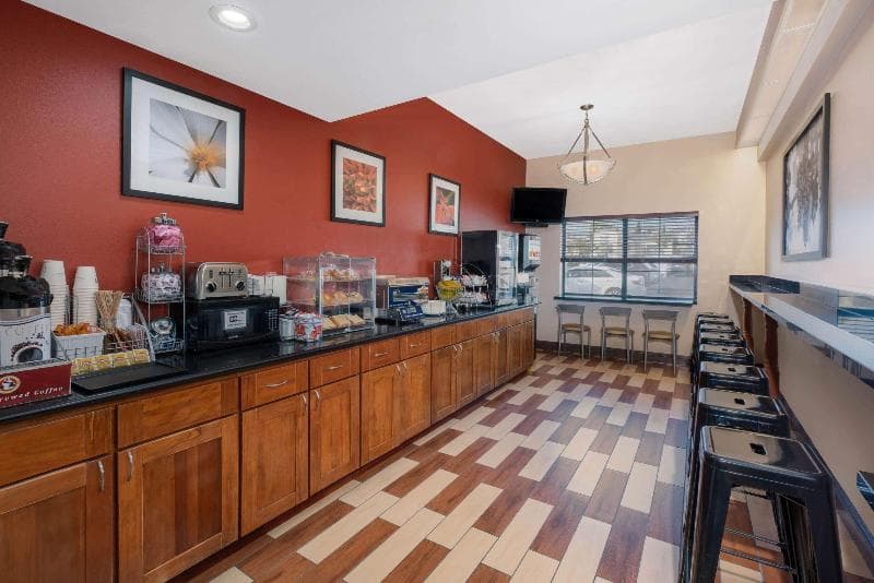 Super 8 By Wyndham San Bruno/ San Francisco (Sfo) Airport 4