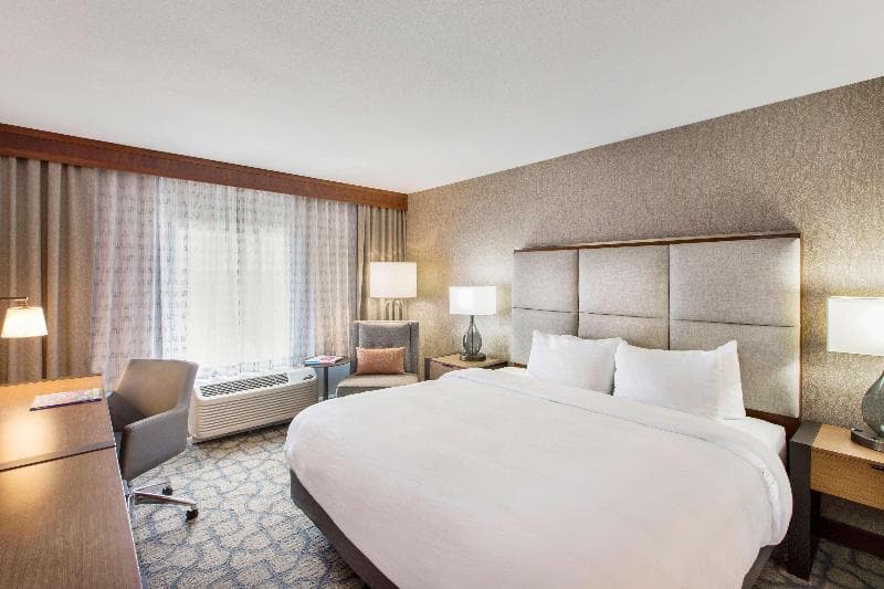 DoubleTree by Hilton San Antonio Northwest 4