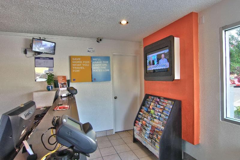 Motel 6 Sacramento Old Sacramento North 4