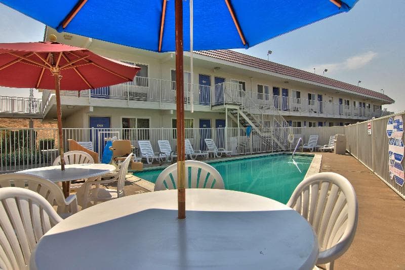 Motel 6 Sacramento Old Sacramento North 2