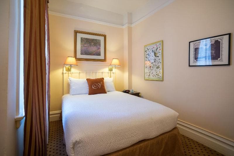 The Andrews Hotel 2