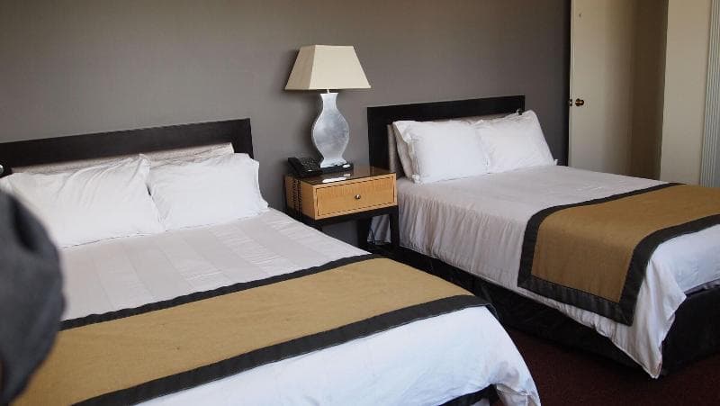 Stamford Suites 2