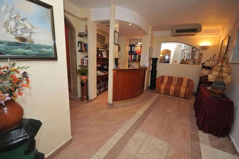 Hotel Villa Fontana 4