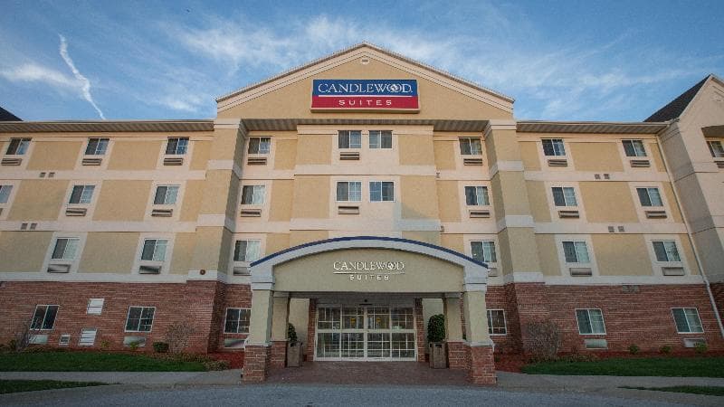 Candlewood Suites Springfield An Ihg Hotel 2