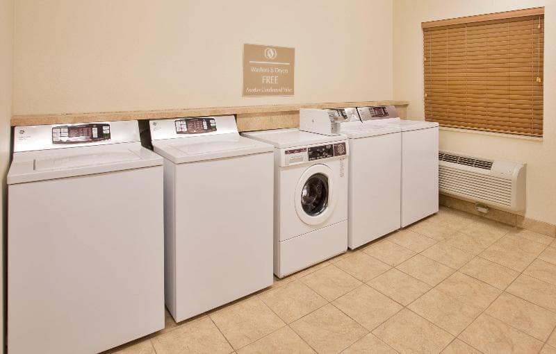 Candlewood Suites Springfield An Ihg Hotel 3