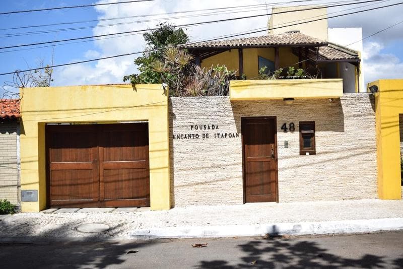 Encanto De Itapoan Pousada 2