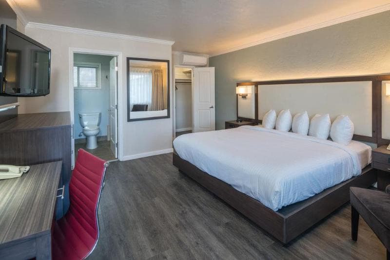 The Palo Alto Inn 4