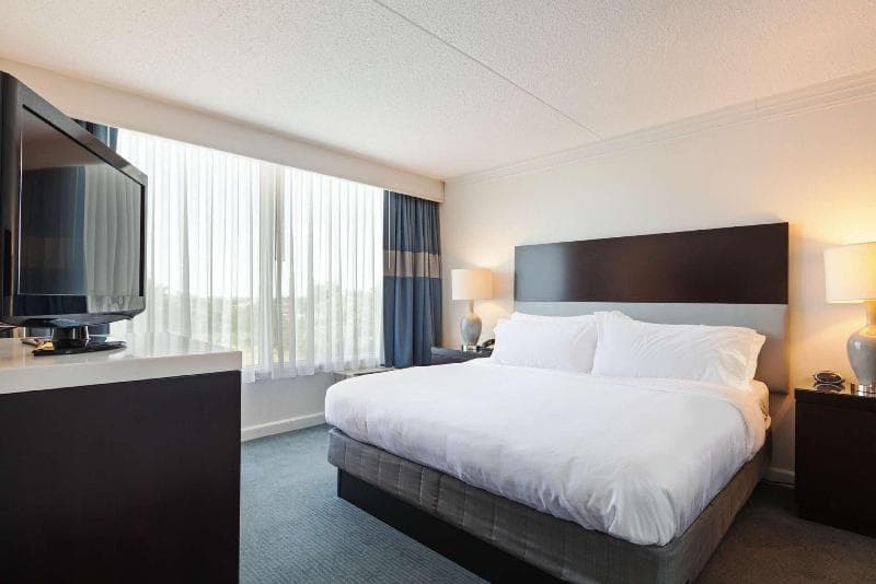 Holiday Inn Weirton-Steubenville Area 3