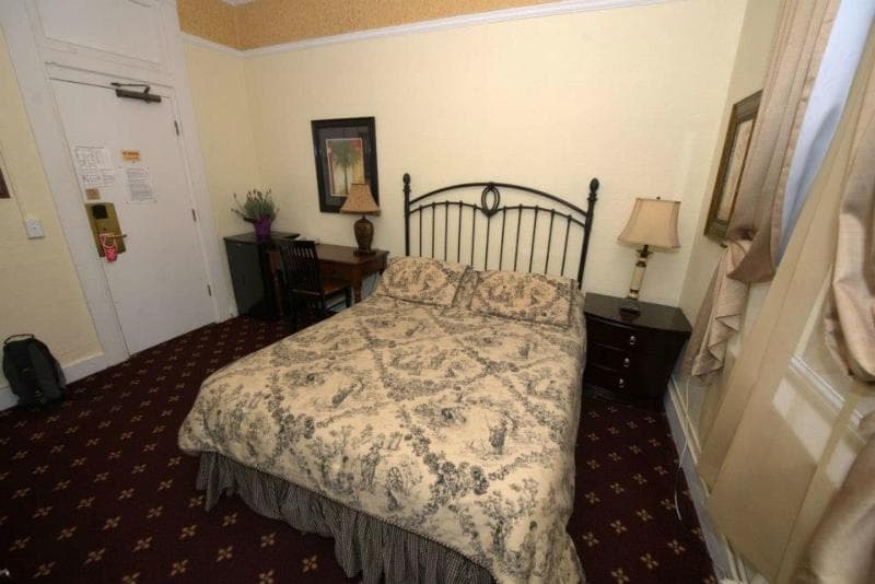 Music City Hotel/Hostel 3