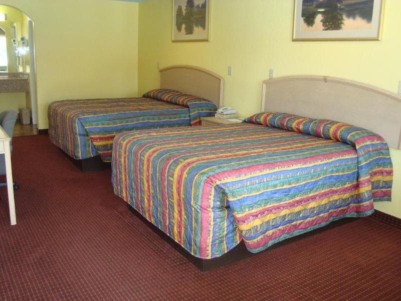 Winnquest Inn photo 1