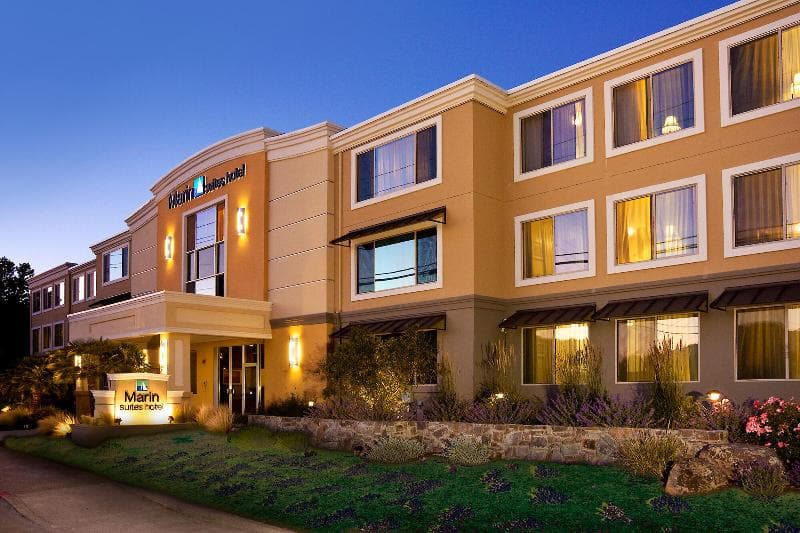 Marin Suites 3