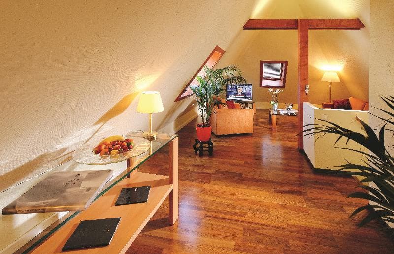 Hotel Ambassador 4