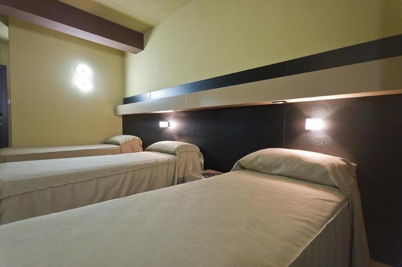 Melqart Hotel 5