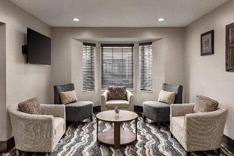 Staybridge Suites Fort Wayne photo 1