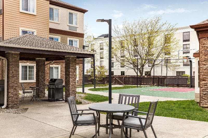 Staybridge Suites Fort Wayne 2