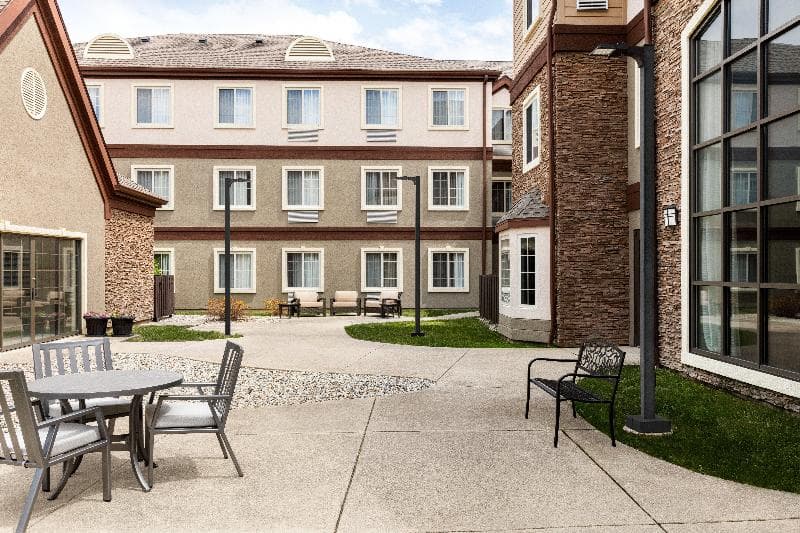 Staybridge Suites Fort Wayne 4
