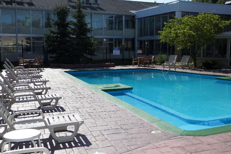 Ramada By Wyndham South Bend 5