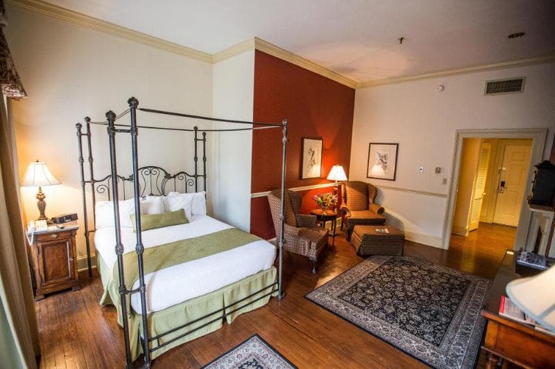 River Street Inn 2