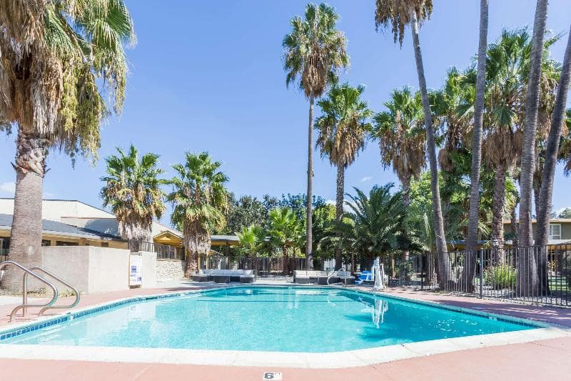 Days Inn by Wyndham Davis Near UC Davis 4