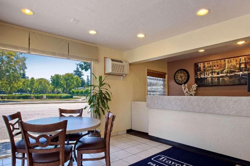 Travelodge By Wyndham Palo Alto Silicon Valley 2