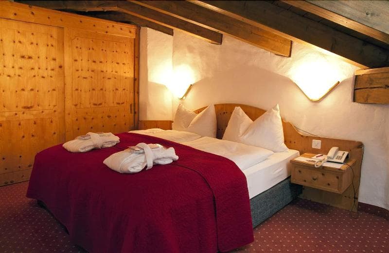 Hotel Rosatsch 5