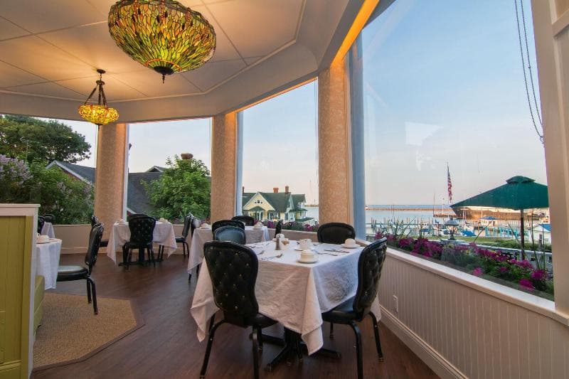 Island House Hotel 4