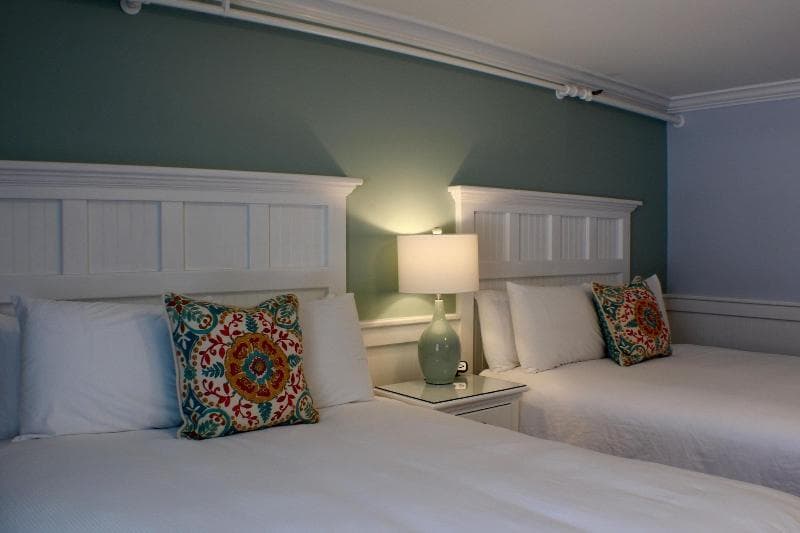 Island House Hotel 5