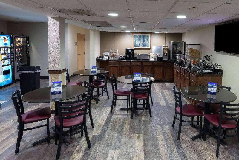 Wingate by Wyndham Somerset 5