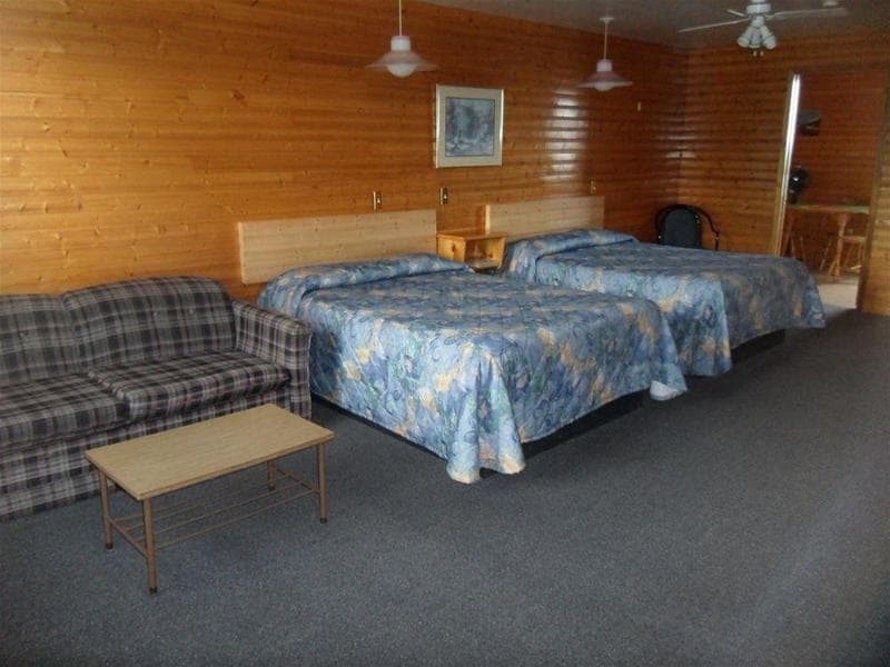 Hillcrest Motel main