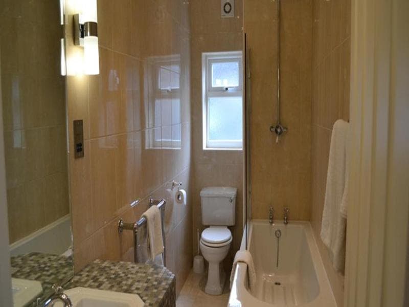 The Elizabeth House Hotel 4