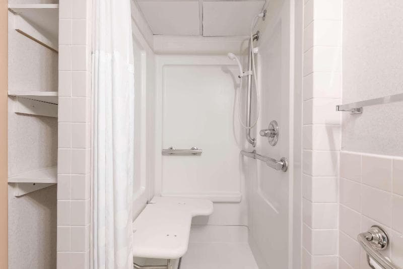 Ramada By Wyndham State College Hotel & Conference Center 5