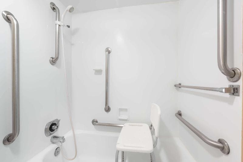 Ramada By Wyndham State College Hotel & Conference Center 4