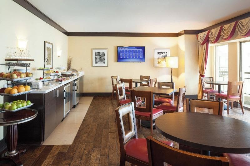 Marriott Savannah Riverfront 5
