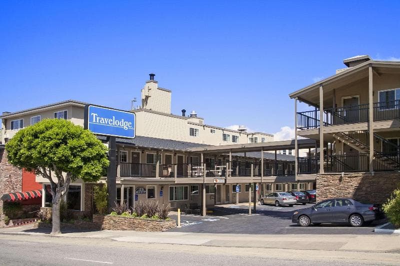Travelodge by Wyndham San Francisco Bay photo 1