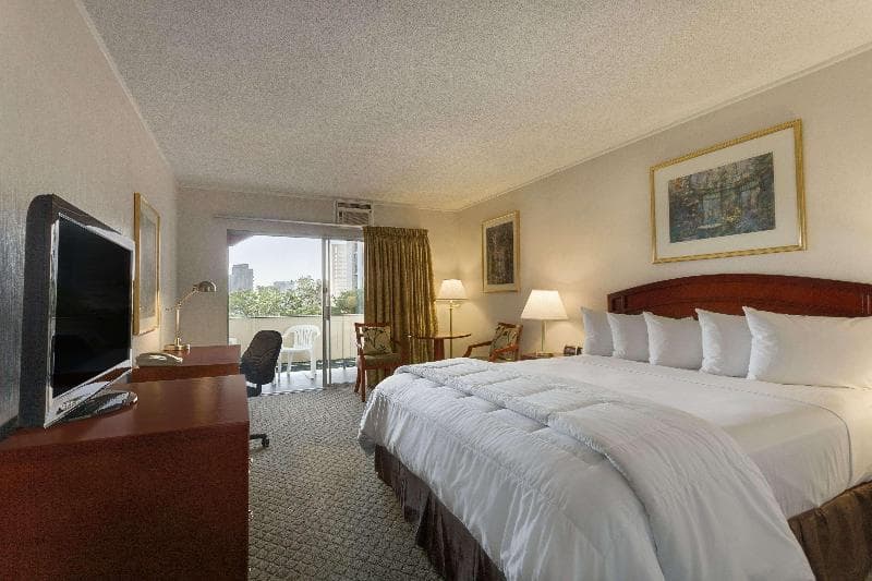 Days Inn By Wyndham San Diego/Downtown/Convention Center 3