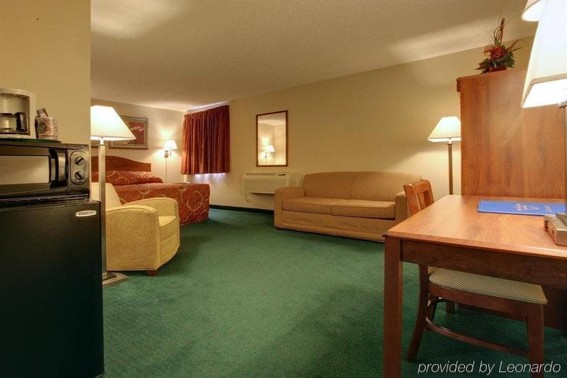 Americas Best Value Inn St. Louis South photo 1