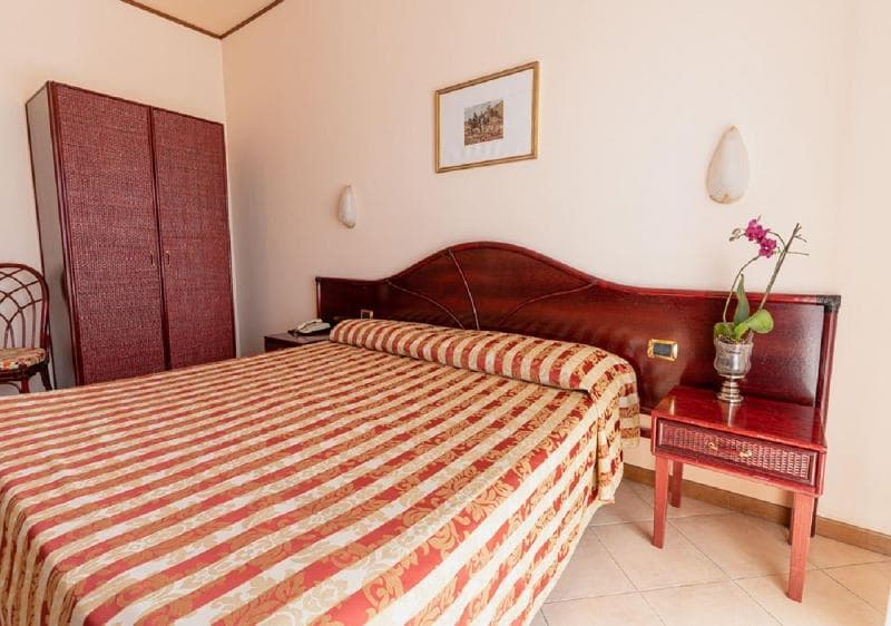 Villa Delle Rose 5